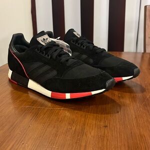 Adidas Boston Super Shoes Sneakers new S81432 black red Mens Size 13